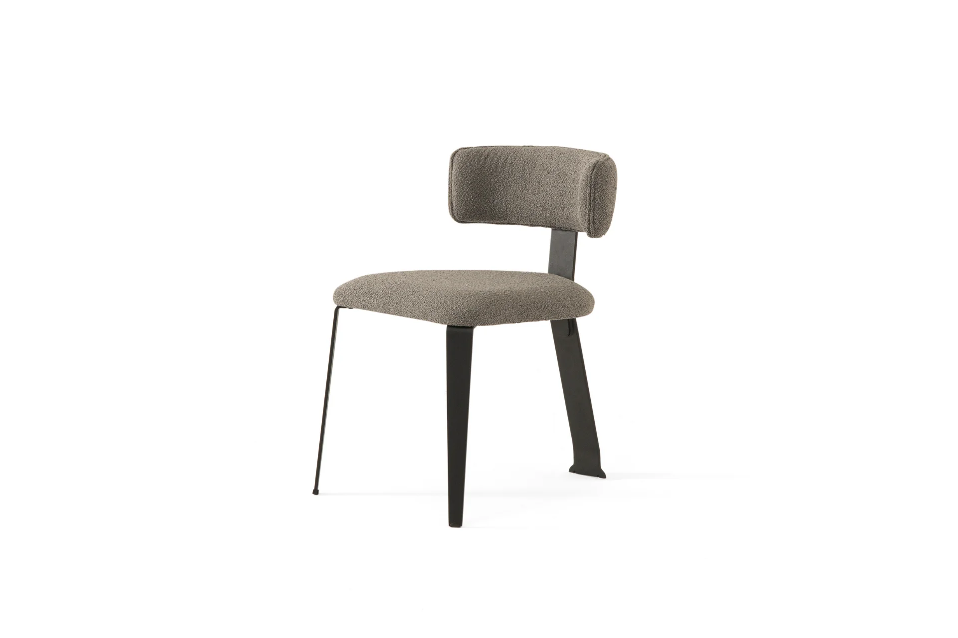 KARAN CHAIR